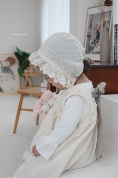 bebe nine18 (free) 1色荷葉花邊綁帶帽2