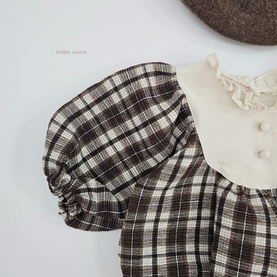 bebe nine12 (55cm-75cm) 2色荷葉立領格紋包屁衣16