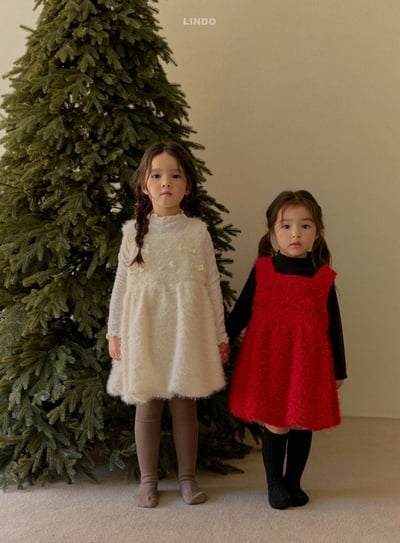 Lindo53｜(80cm-125cm) 壓紋小花朵捲邊上衣12