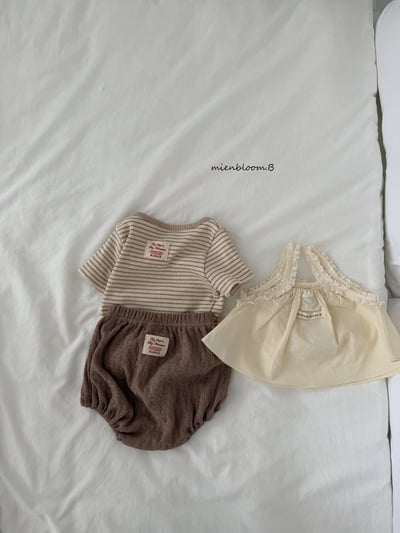 Bloom.b32｜(55cm-118cm) 蕾絲花邊櫻桃背心9