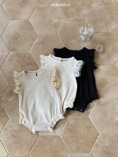 Bebe holic28｜(3m-18m) 透氣蕾絲無袖連身服1