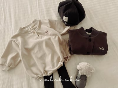 Valubebe32｜(65-80) B英字包屁衣13