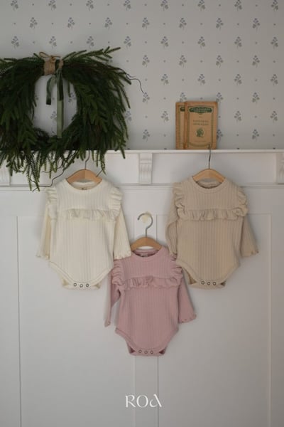 ROA45｜(6m-18m) 3色荷葉方領包屁衣1