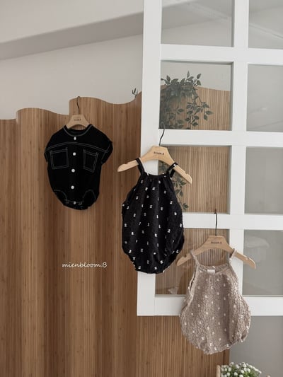 Bloom.b12｜(0m-18m) 肩帶抓皺印花包屁衣11