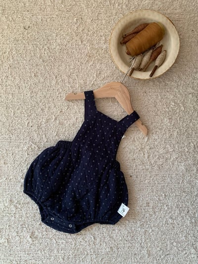 JE618｜(73cm-90cm) 小花舖棉吊帶褲/花邊領上衣22