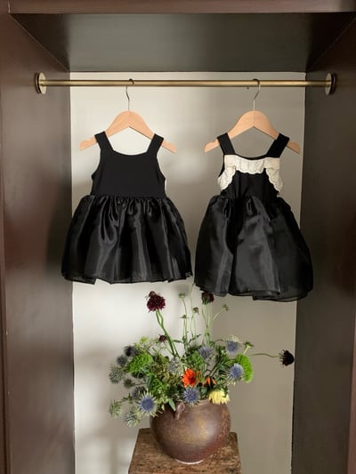 JE38｜(66-120cm) 無袖蕾絲花邊包屁衣/洋裝25