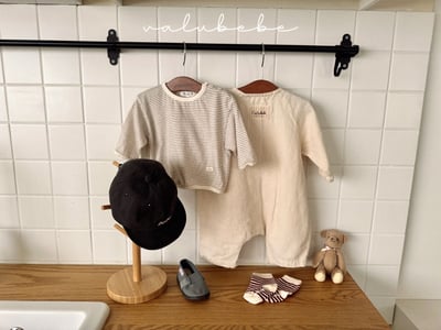 Valubebe03｜(65-90) 側開扣條紋上衣7