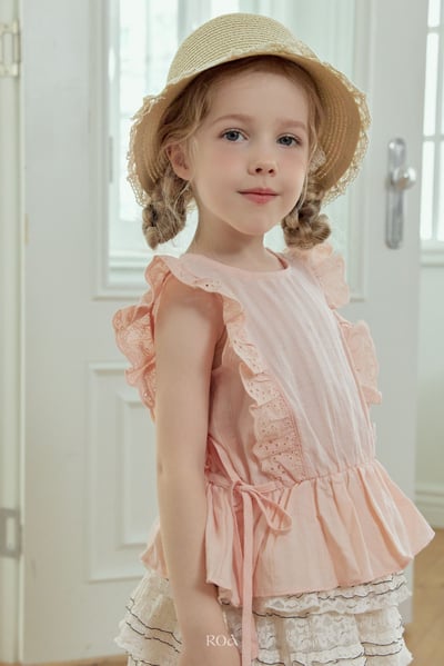 ROA19｜(6m-18m) 2色雕花荷葉袖綁帶背心18