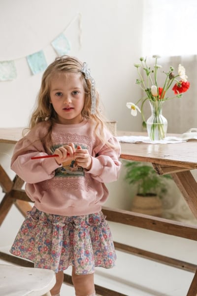 FLO50｜(75-140) 2色法式油畫插圖休閒上衣2