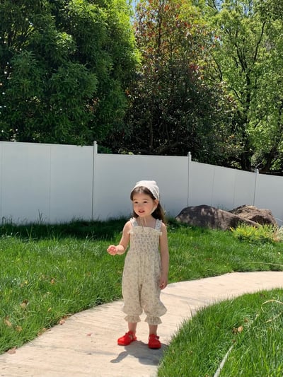 JE51｜(73-120cm) 碎花吊帶連身褲6