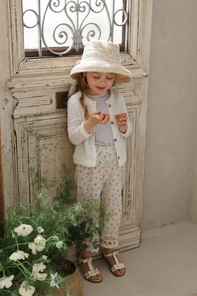 FLO18｜(75-140) 碎花蕾絲邊長褲9