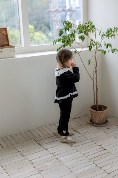 M-KIDS29｜(65-115cm) 3色蕾絲領荷葉邊開襟外套18