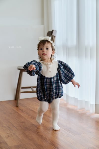 bebe nine12 (55cm-75cm) 2色荷葉立領格紋包屁衣8