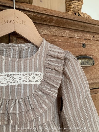 JE574｜(66-90cm) 花邊領條紋包屁衣3