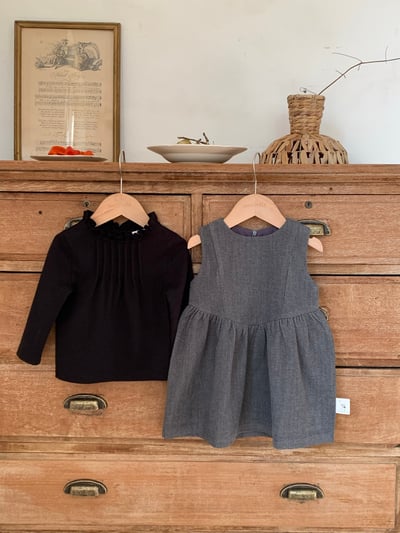 JE608｜(80cm-110cm) 學院素面背心洋裝/花邊領上衣1