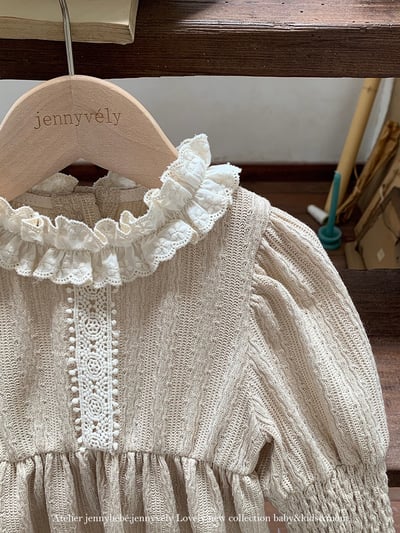 JE585｜(66-90cm) 蕾絲花邊領泡泡袖包屁衣3