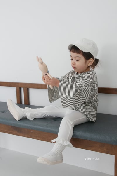 bebe nine08  (65-115) 2色條紋喇叭袖上衣5