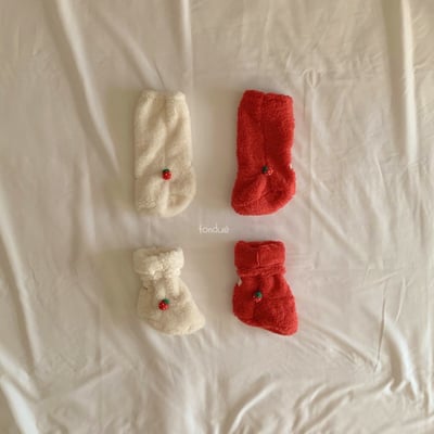 Fondue 36｜(Free)  素色草莓襪2