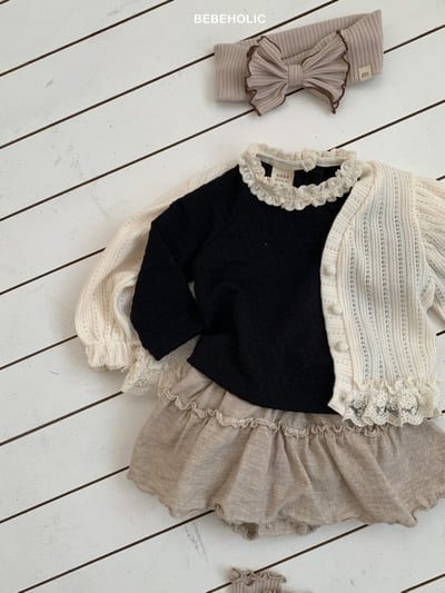 Bebe holic34｜(3m-18m) 花瓣蕾絲立領上衣3