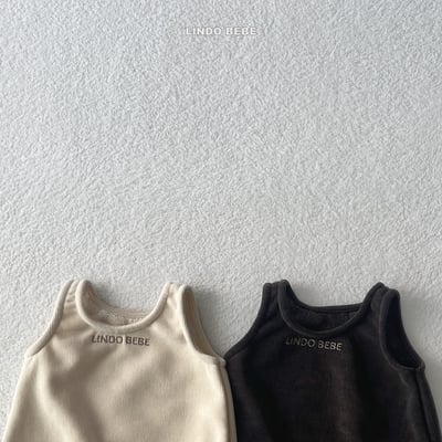 Lindo14｜(3m-18m) 壓紋刷毛背心包屁衣2