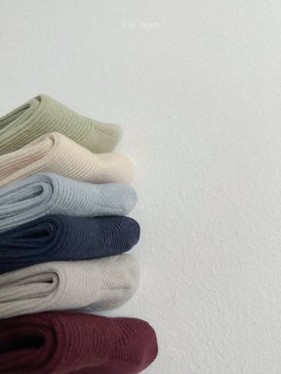 MiniRobe01｜(free) 日常中筒長襪三雙組7