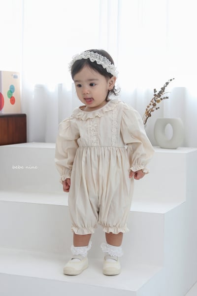 bebe nine11 (65-90) 2色荷葉蕾絲領連身衣3