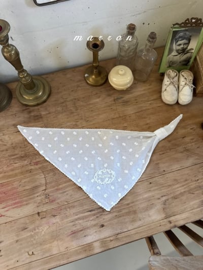 Marron44｜(free) 玫瑰刺繡圍巾4