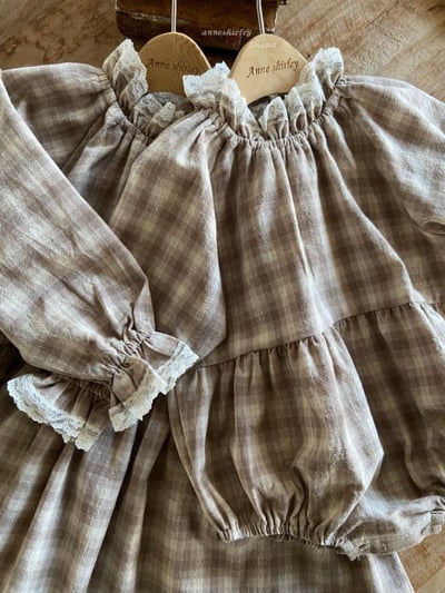 Anne Shirley15｜(3m-22m) 1色格紋蕾絲縮口包屁衣9