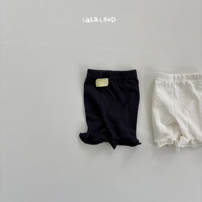 lala land10｜(3m-18m) 2色荷葉滾邊透氣五分褲17