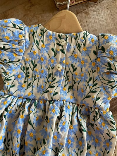 Anne Shirley38｜(3m-22m) 2色夏日刺繡花卉包屁衣23