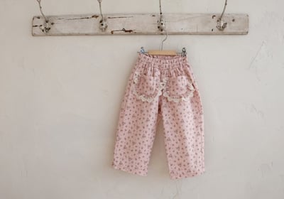 FLO52｜(75-140) 2色碎花蕾絲口袋直筒褲21