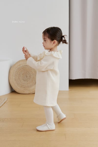 bebe nine33 (65cm-115cm) 3色荷葉摺邊洋裝6