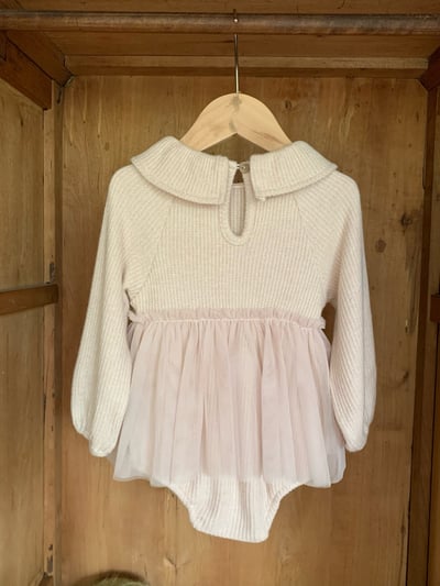 JE617｜(73cm-110cm) 翻領蝴蝶結薄紗包屁衣/羊羔毛背心4