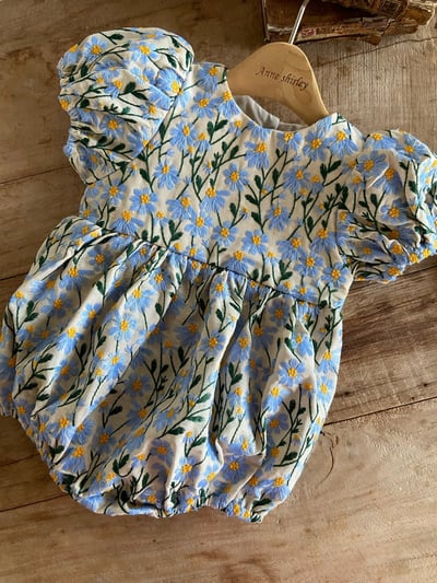 Anne Shirley38｜(3m-22m) 2色夏日刺繡花卉包屁衣15