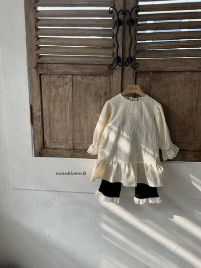 Bloom.b02｜(2y-7y) 蕾絲袖口荷葉洋裝12