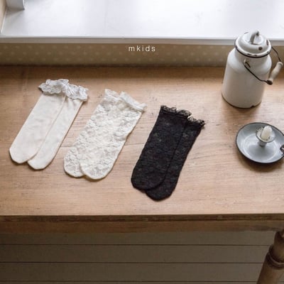 M-KIDS57｜(65-115cm) 無根蕾絲長襪10