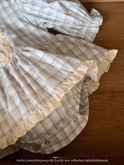 JE547｜(66-90cm) 藍色格紋花邊包屁衣4