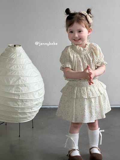 JE715｜(80-110cm) 小碎花縮口袖套裝10