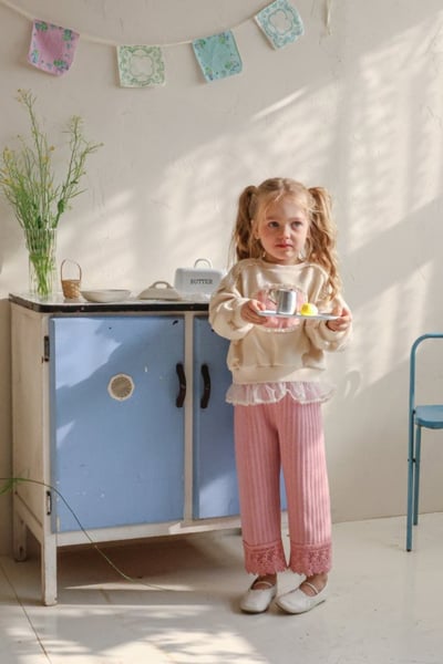 FLO12｜(75-140) 2色番茄碎花布蕾絲上衣15