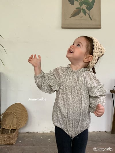 JE553｜(66-90cm) 花邊袖碎花包屁衣4