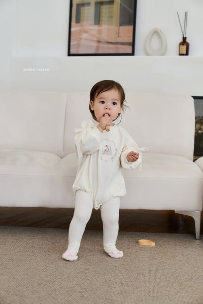 bebe nine15 (65cm-75cm) 2色蕾絲緞帶小兔連身衣3
