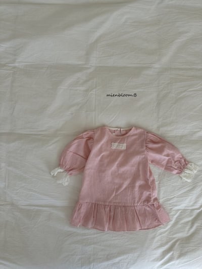 Bloom.b02｜(2y-7y) 蕾絲袖口荷葉洋裝5