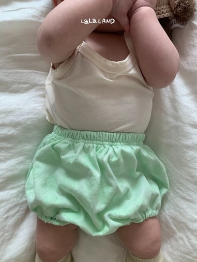 lala land16｜(3m-18m) 2色素面迷你燈籠褲15