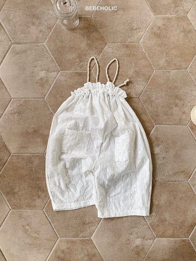 Bebe holic16｜(3m-18m) 氣質細肩吊帶褲6
