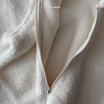 Lindo15｜(3m-18m) 草莓牛奶小熊連帽拉線連身衣3