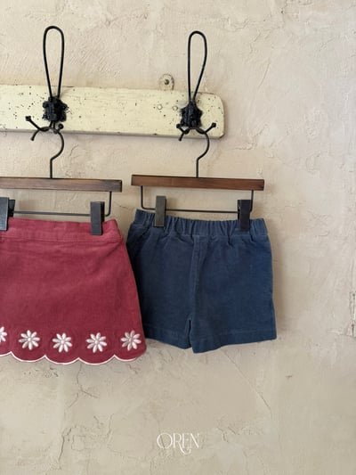 OREN24｜(85-120cm) 復古小雛菊刺繡褲裙5