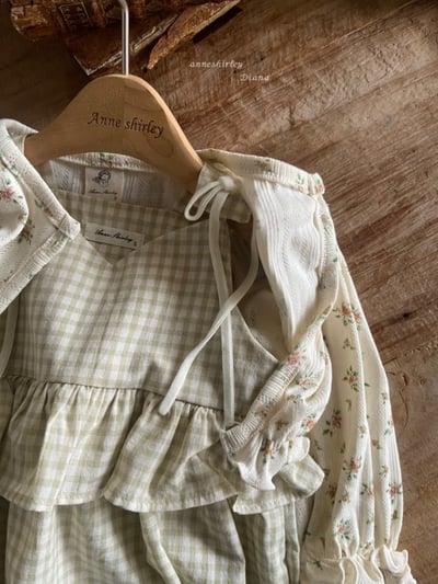 Anne Shirley02｜(3m-22m) 1色格紋綁帶荷葉包屁衣16
