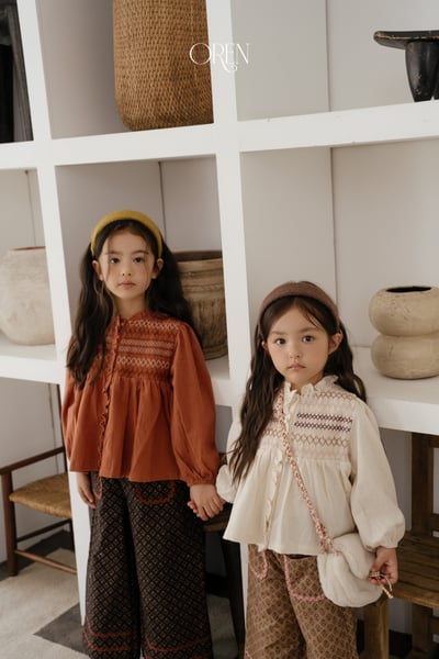 OREN44｜(85-120cm) 法式復古刺繡抓皺上衣4