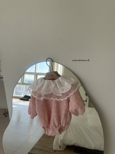 Bloom.b53｜(0m-18m) 蕾絲領印花抓皺包屁衣8