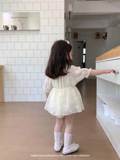 JE12｜(66-90cm) 雪紡愛心包屁洋裝2